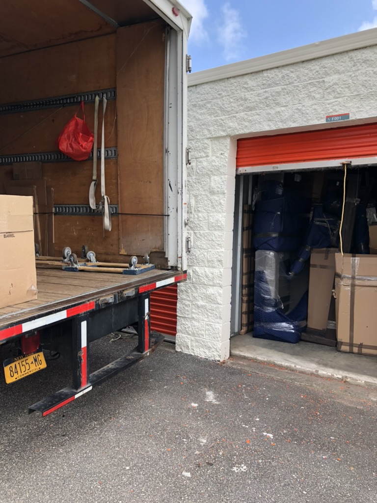 storage moving Garden City