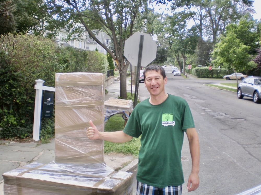 Flushing Queens packing, wrapping, creating