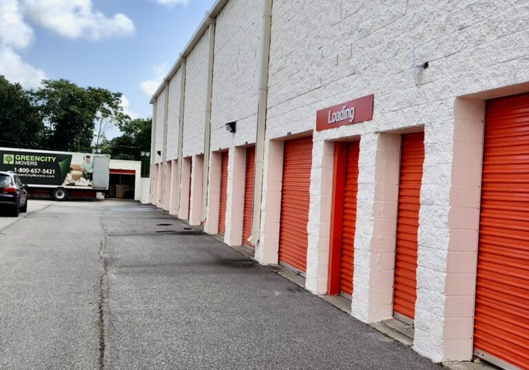 Forest Hills Movers offer storage solutions