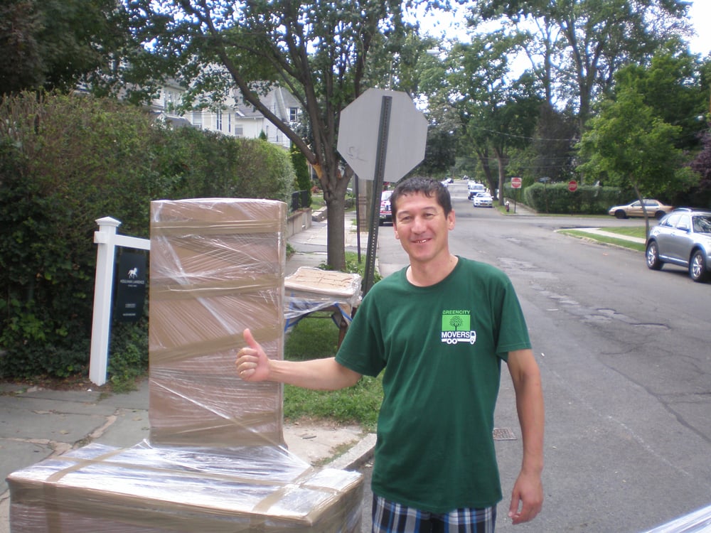 movers near Astoria