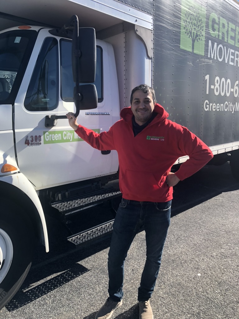 Rent Truck with Driver in Williamsburg NY